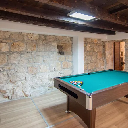 بيت للعطل Cozy In With House A Panoramic View Neoric